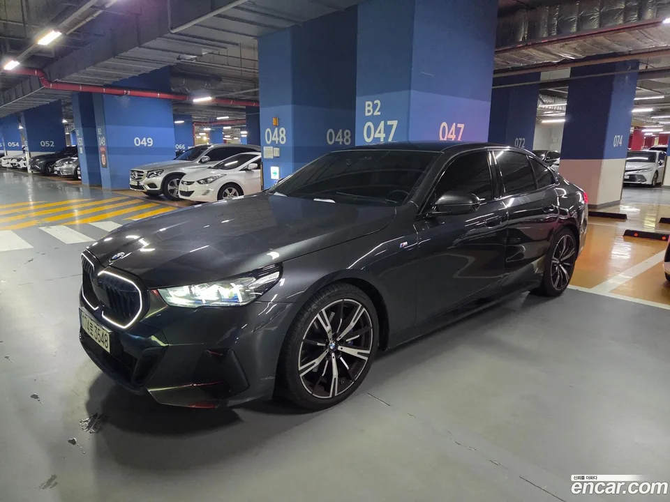 BMW 5 Series 2024