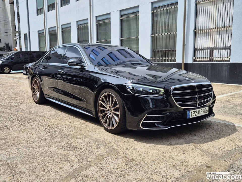 Mercedes-Benz S-Class 2022
