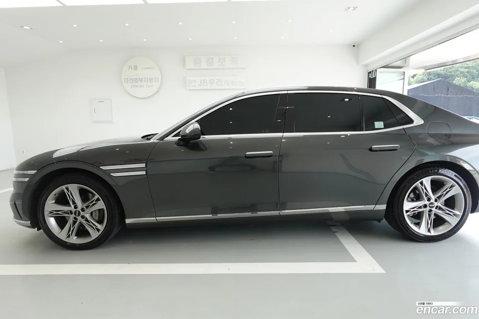 Genesis G90 2022