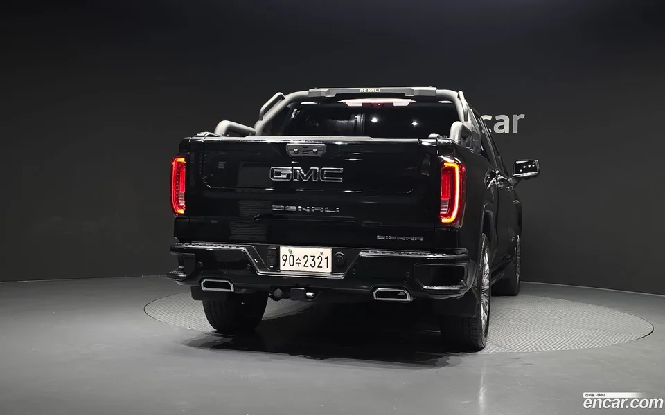 GMC Sierra -X 2023 — миниатюра 4