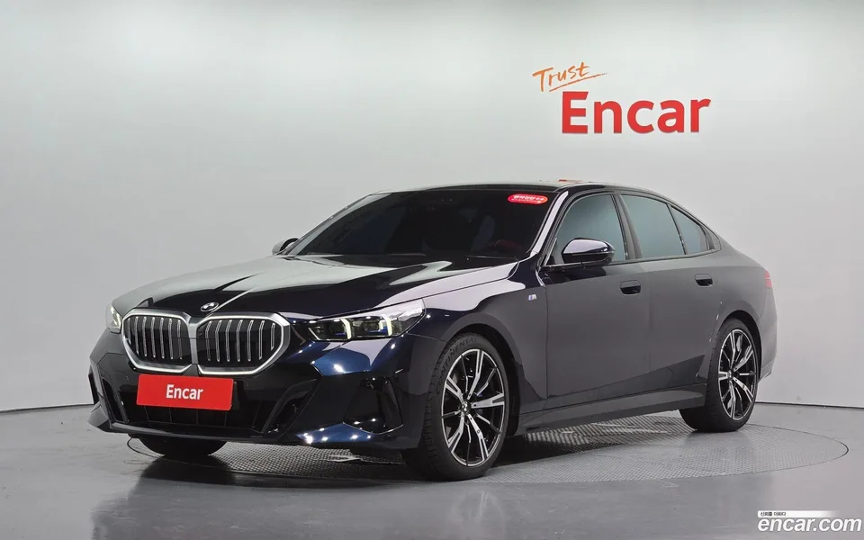 BMW 5 Series 2024
