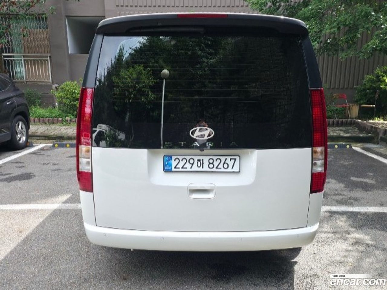 Hyundai Staria 2025 — 4