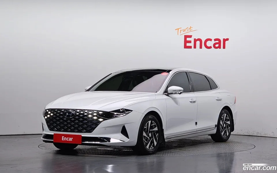 Hyundai Grandeur IG Hybrid 2022