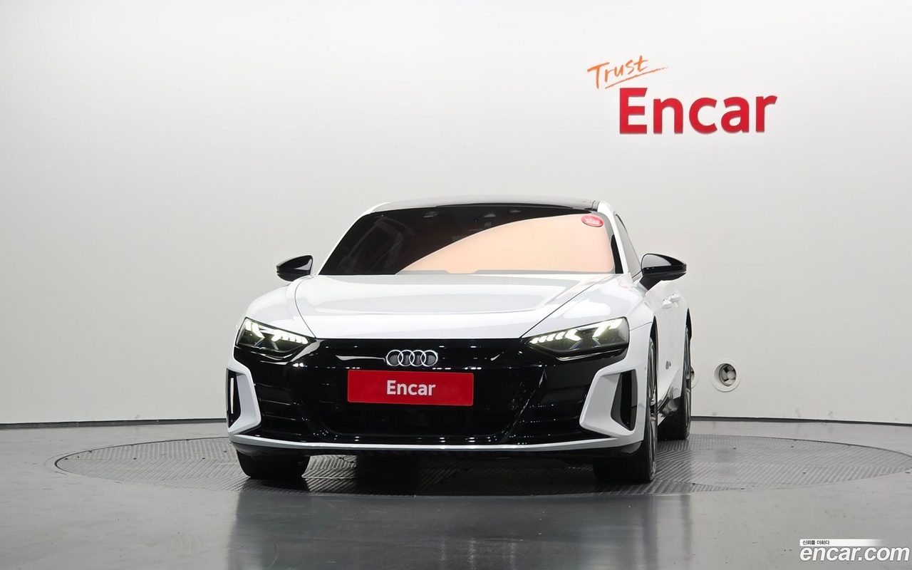 Audi e-tron GT 2022 — 3