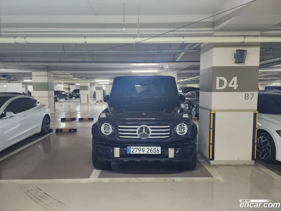 Mercedes-Benz G-Class G450d 2026 — фото 1, купить с доставкой в Москву