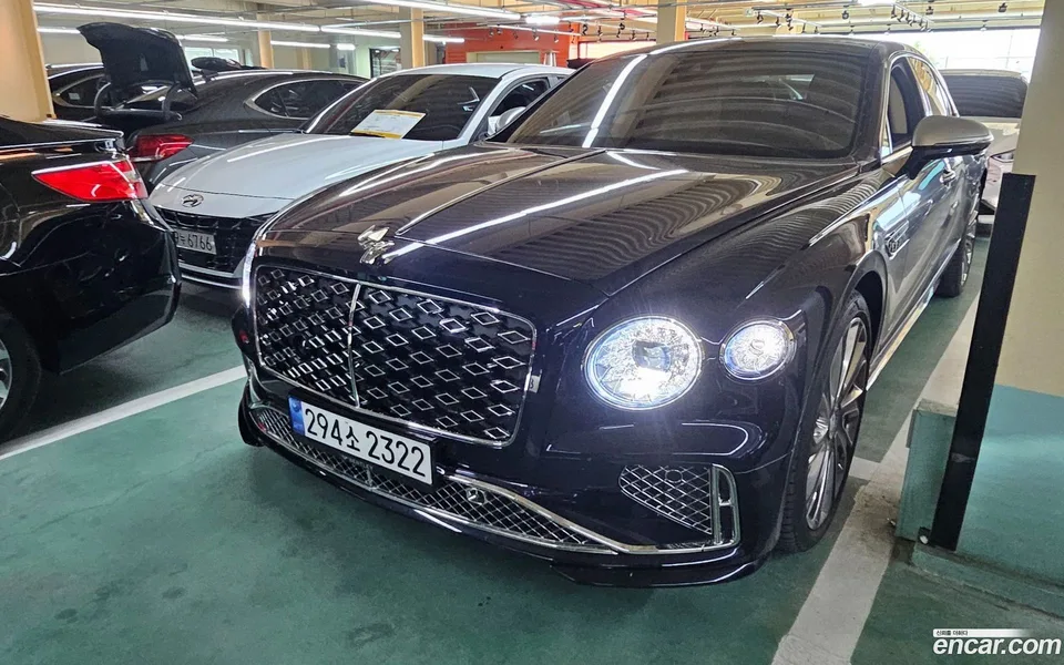 Bentley Flying Spur 2025