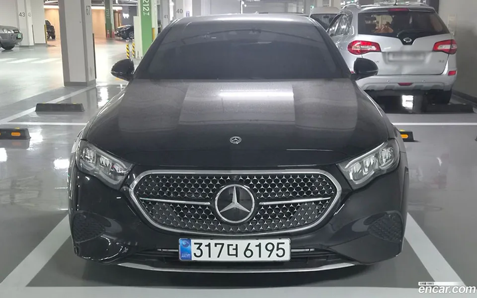 Mercedes-Benz E-Class 2025