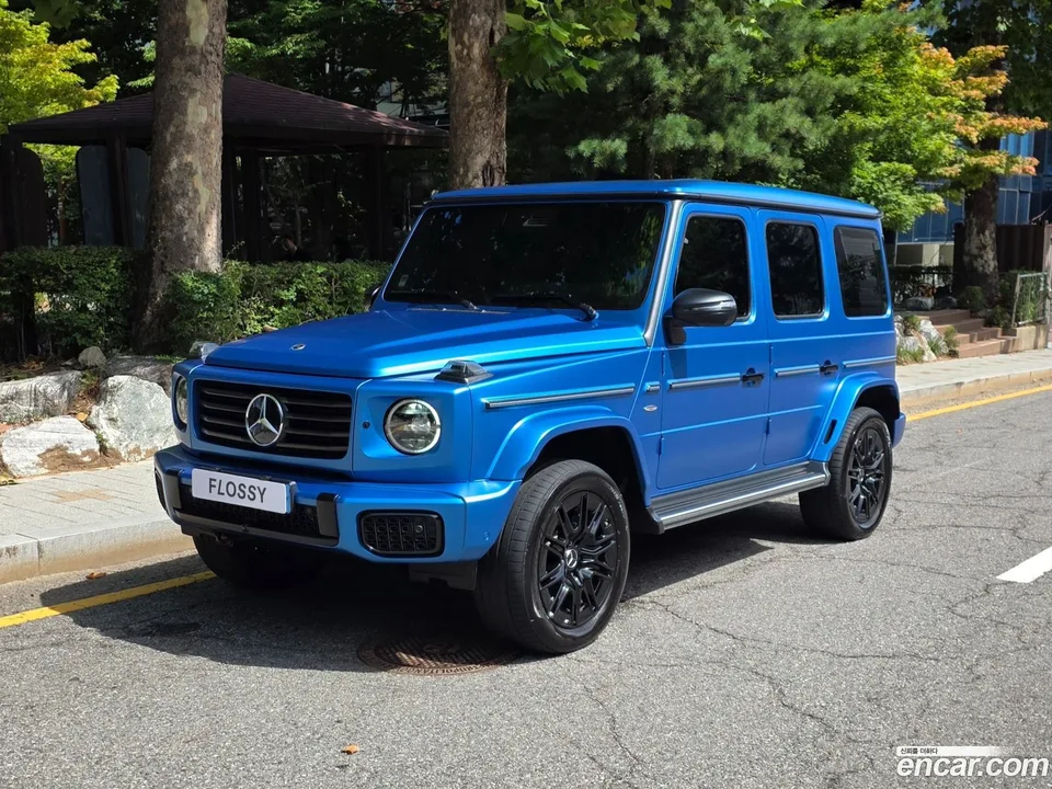 Mercedes-Benz G-Class 2025