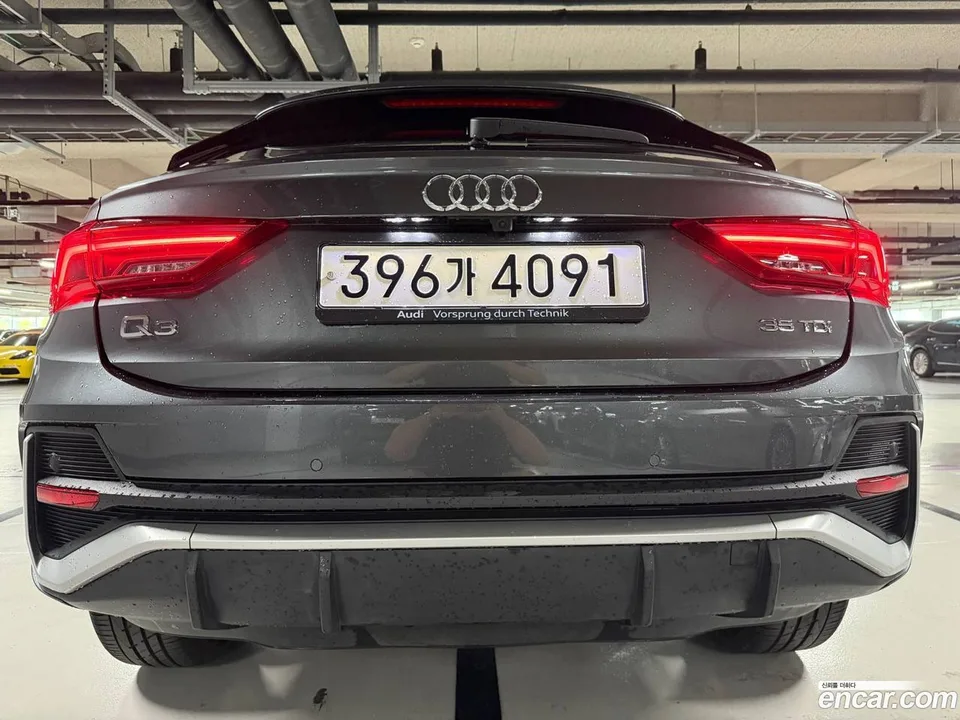 Audi Q3 35 TDI 2022 — thumbnail 2