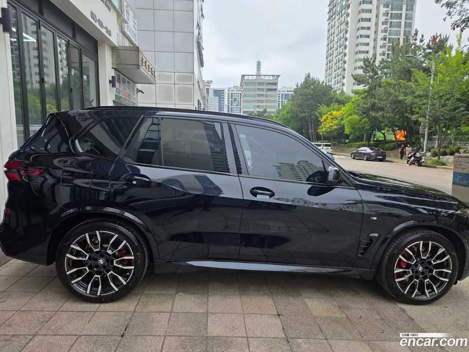 BMW X5 xDrive 50e M 2026 — миниатюра 3