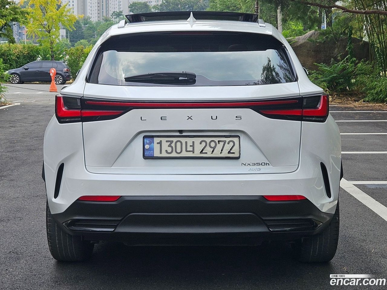 Lexus NX 350h 2023 — 4
