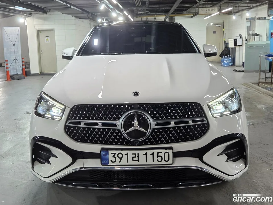 Mercedes-Benz GLE-Class 2023