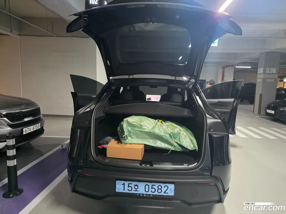Tesla Model Y AWD 2026 — миниатюра 4