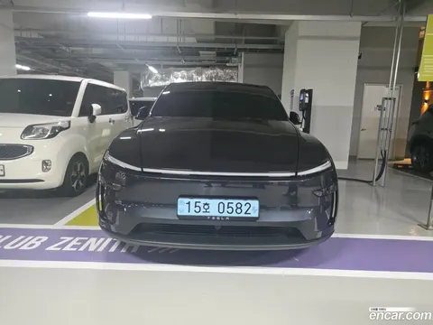 Tesla Model Y 2026
