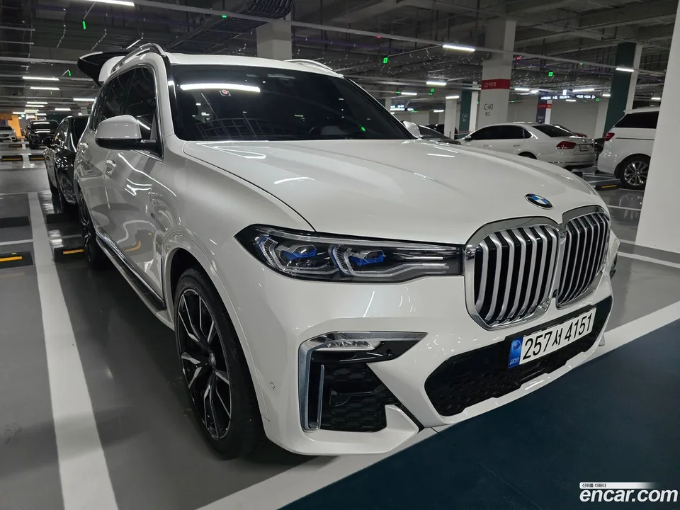 BMW X7 2022