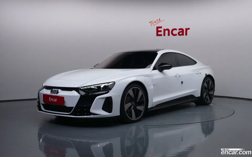 Audi e-tron GT 2023