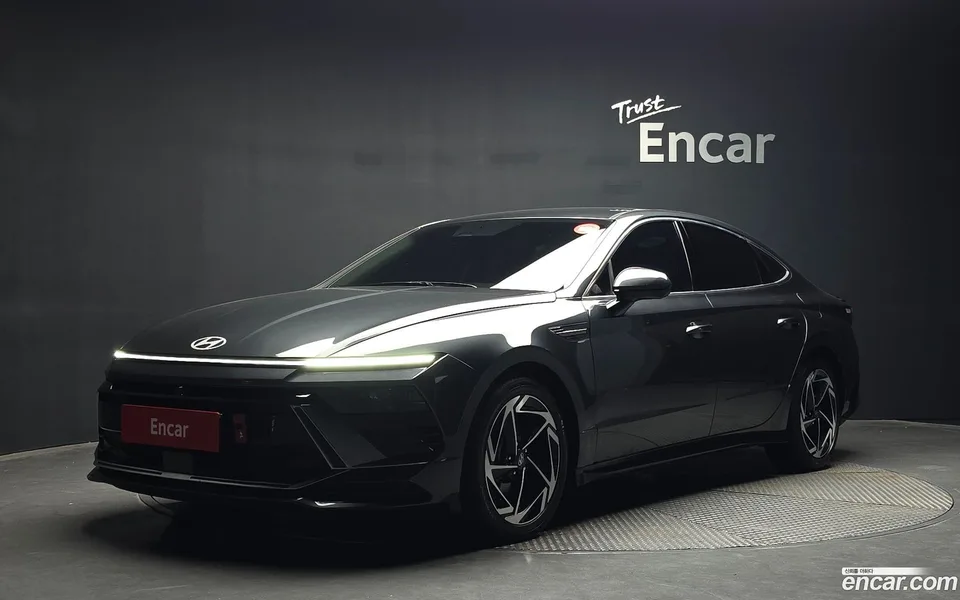Hyundai Sonata The Edge Hybrid 2023