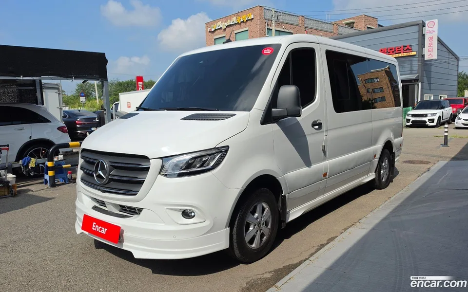 Mercedes-Benz Sprinter 2024