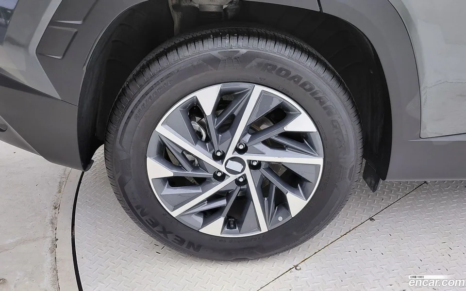 Hyundai Tucson 1.6 2WD 2023 — миниатюра 2