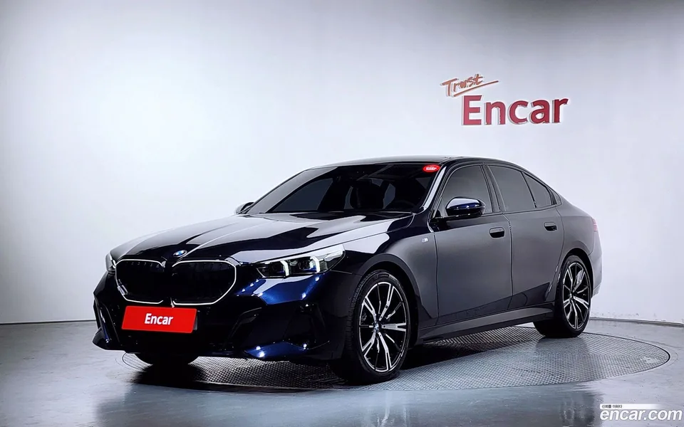BMW 5 Series 2025
