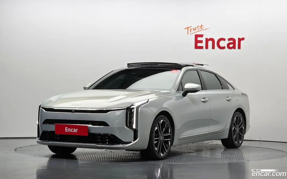Kia K8 Hybrid 2025