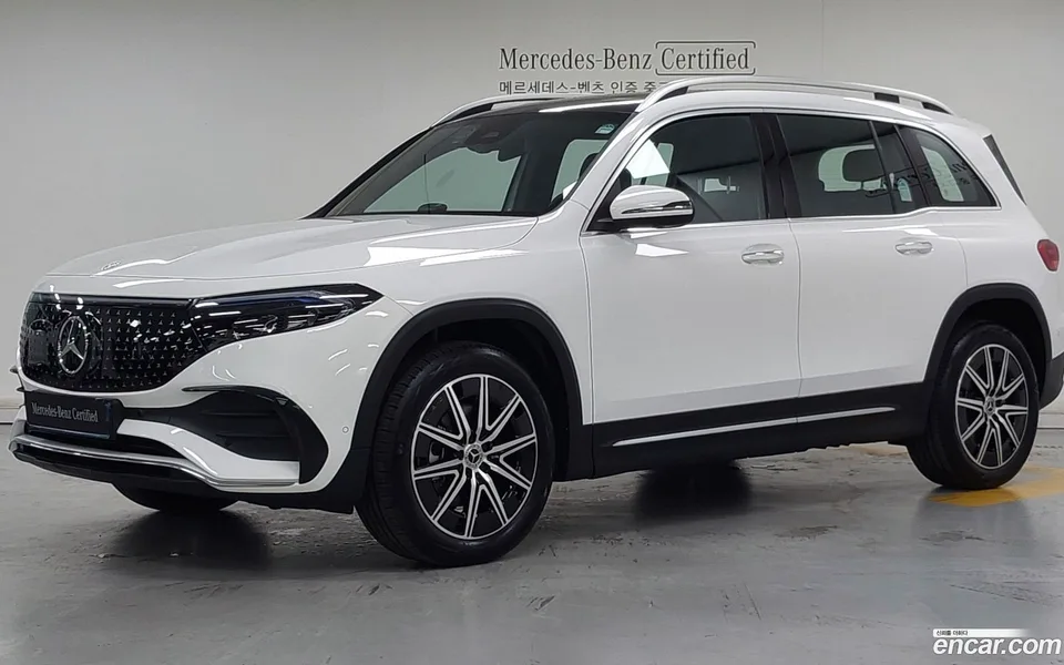 Mercedes-Benz EQB 2025