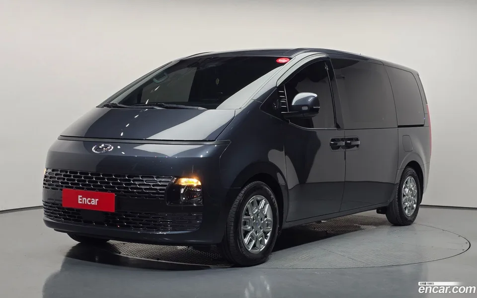 Hyundai Staria 2023