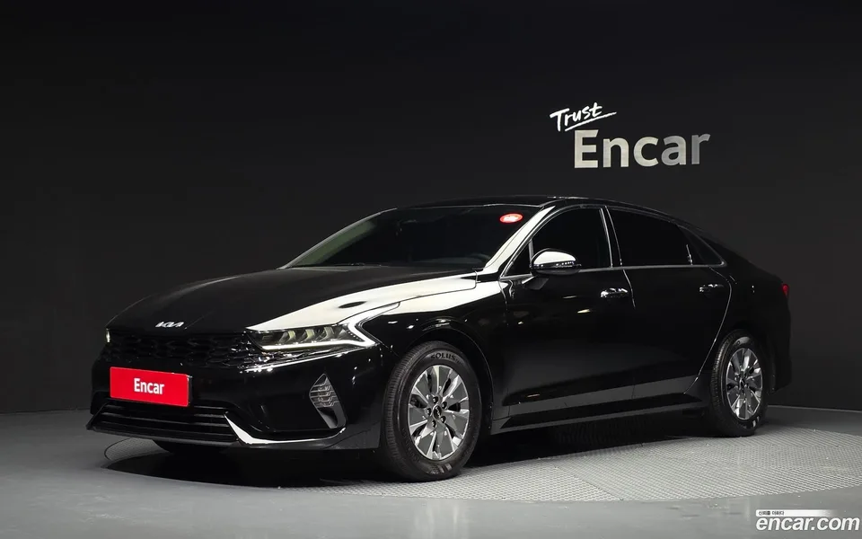 Kia K5 Hybrid 2023