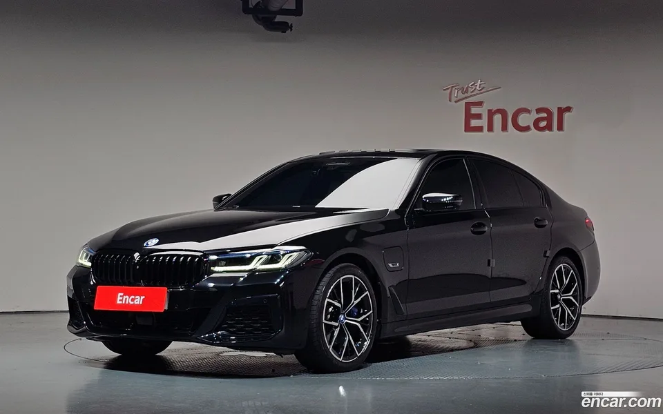 BMW 5 Series 2023