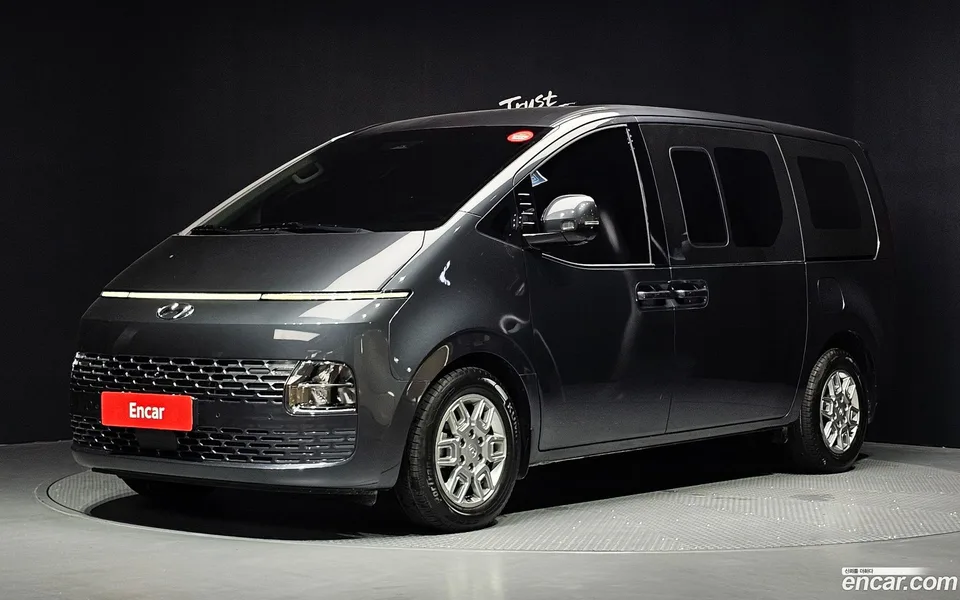 Hyundai Staria 2023