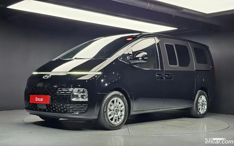 Hyundai Staria 2024