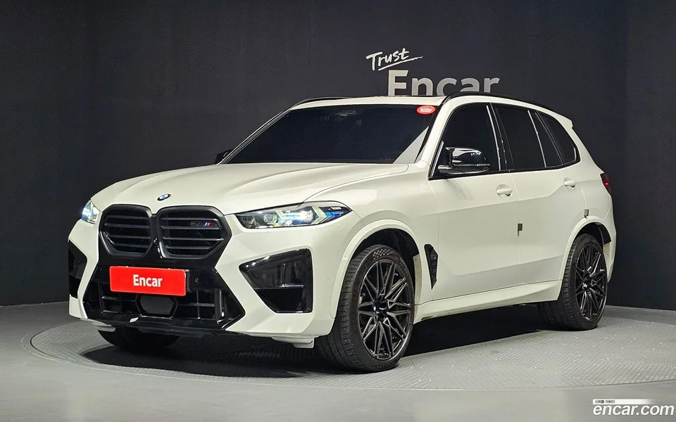 BMW X5M 2024