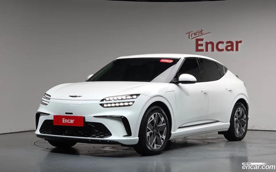 Genesis GV60 2025