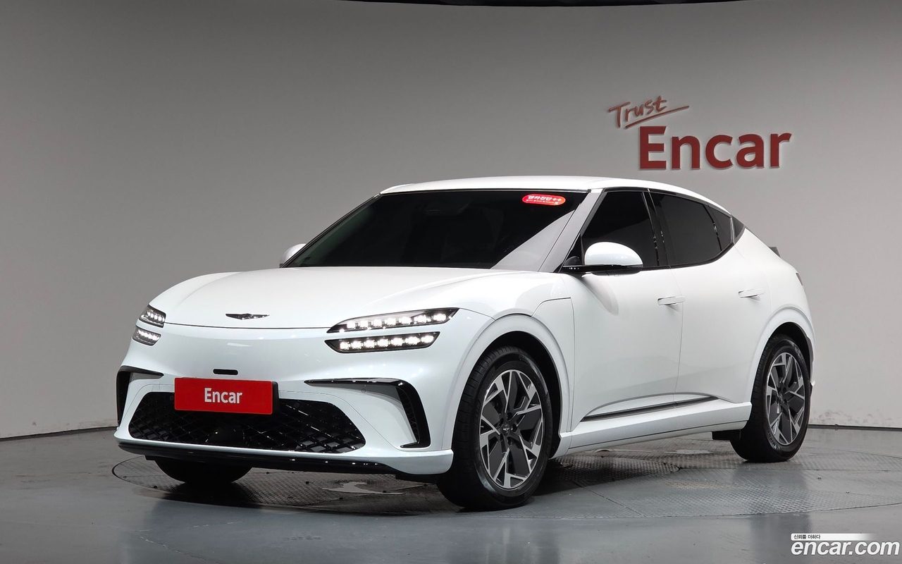 Genesis GV60 2025