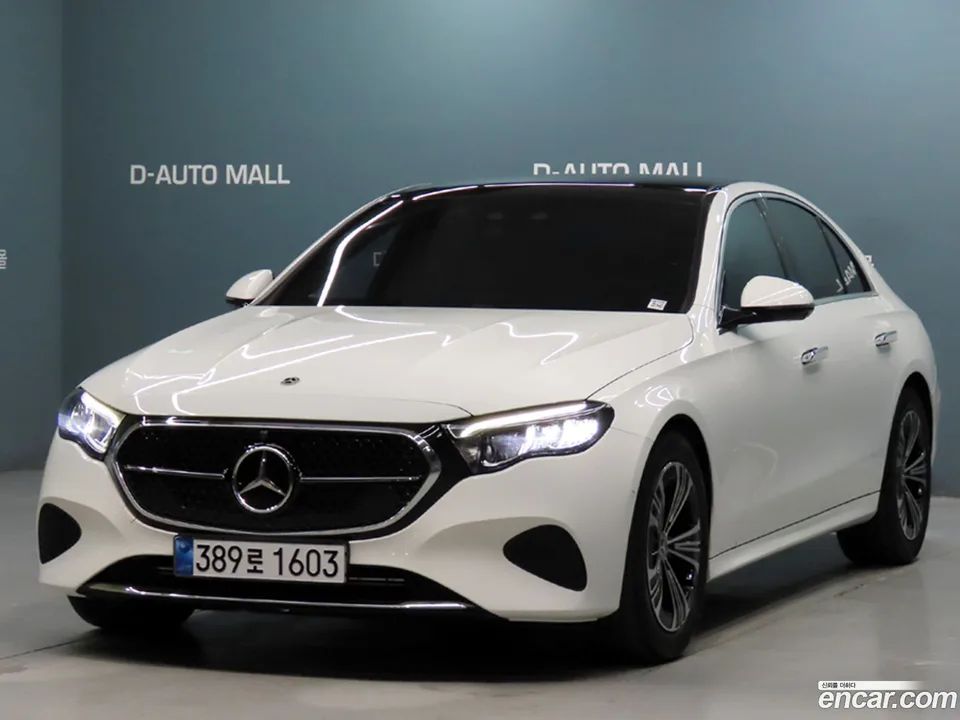 Mercedes-Benz E-Class 2024