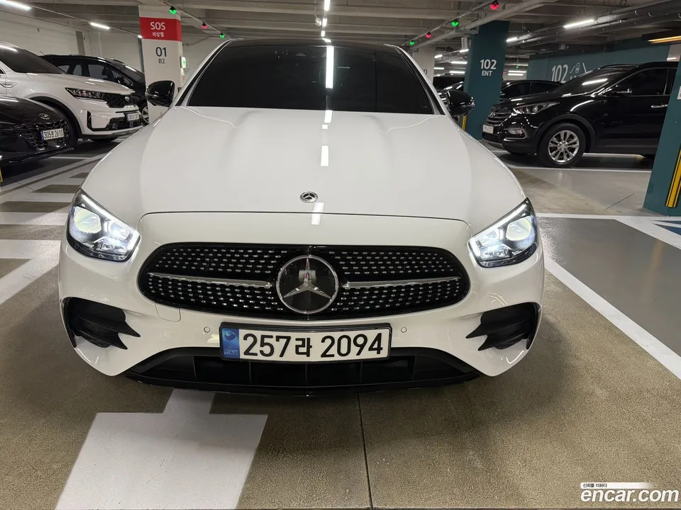 Mercedes-Benz E-Class 2023