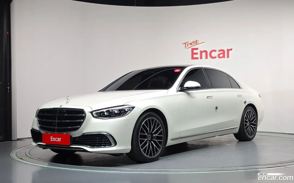 Mercedes-Benz S-Class 2022