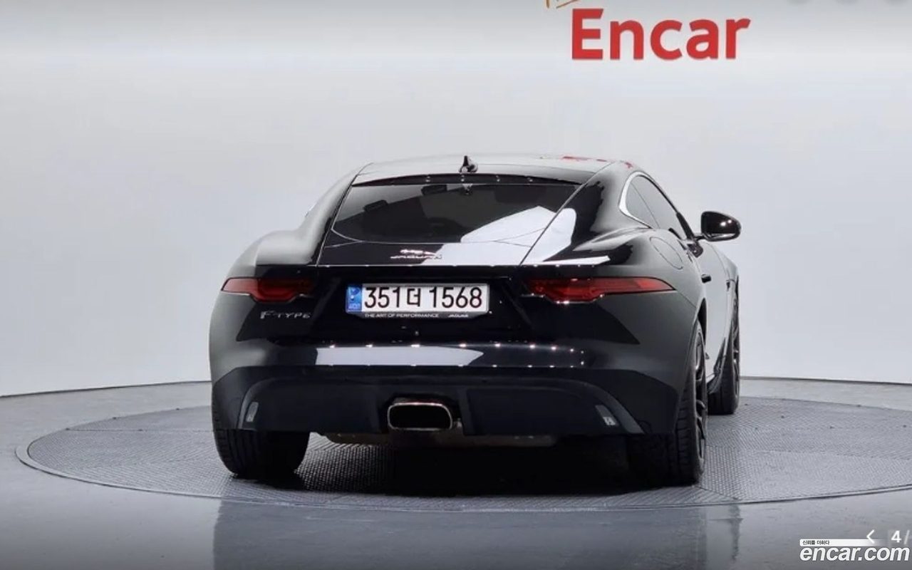 Jaguar F-Type 2023 — 4