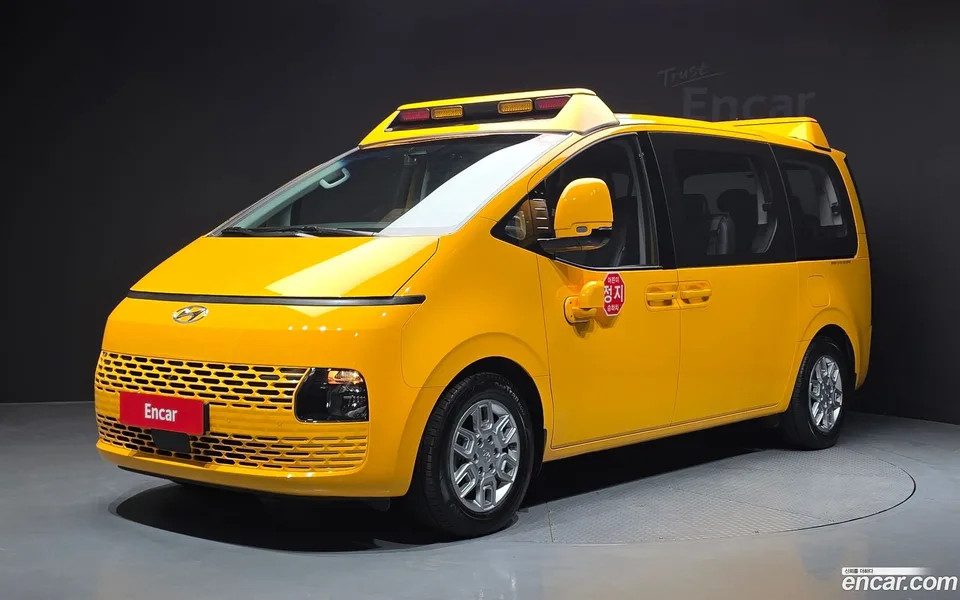 Hyundai Staria 2023