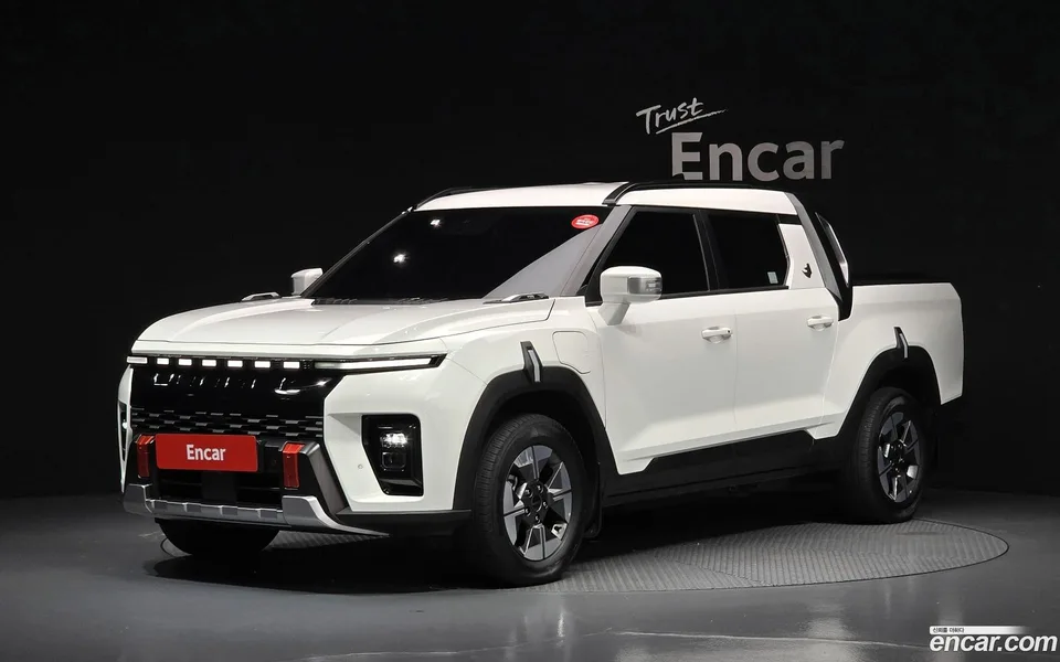 KG Mobility Musso EV 2025