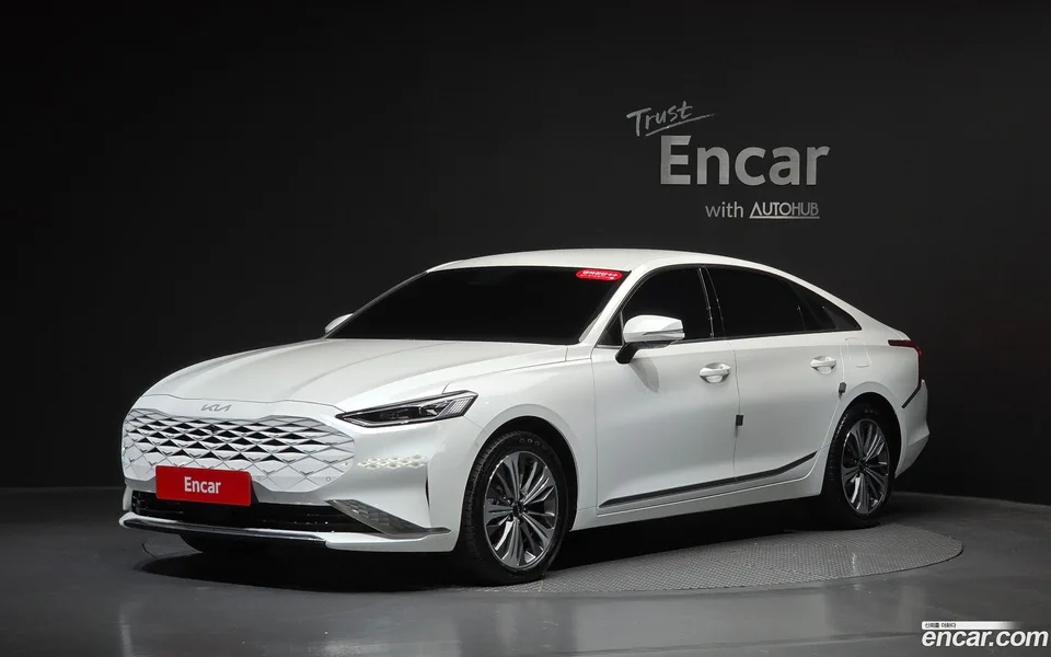 Kia K8 Hybrid 2023