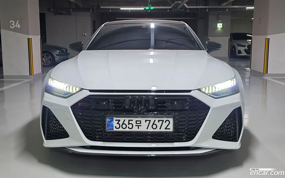 Audi RS7 (4K) 2025