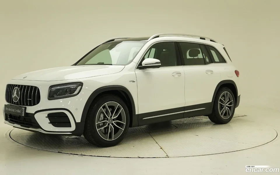Mercedes-Benz GLB-Class 2025