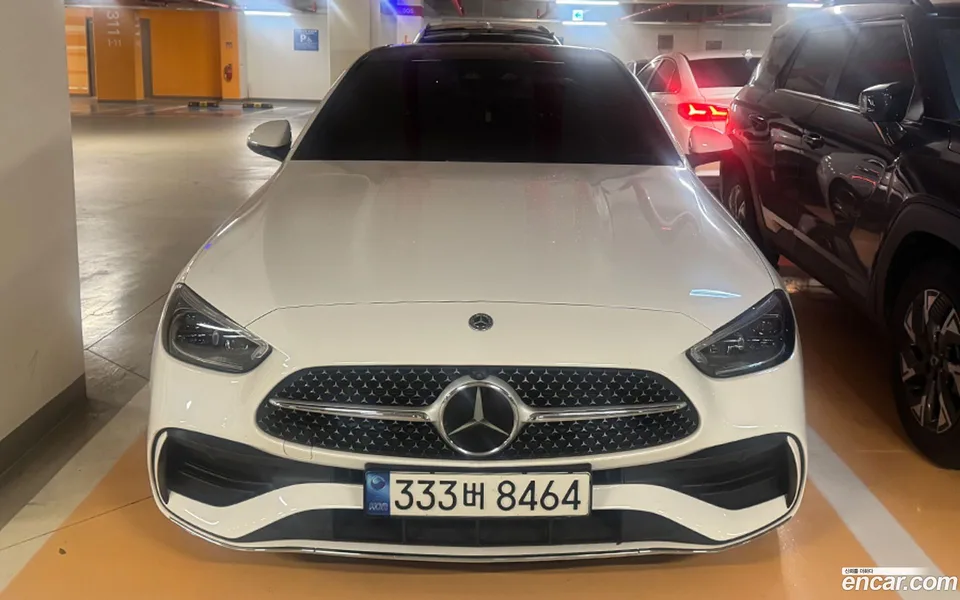 Mercedes-Benz C-Class 2023