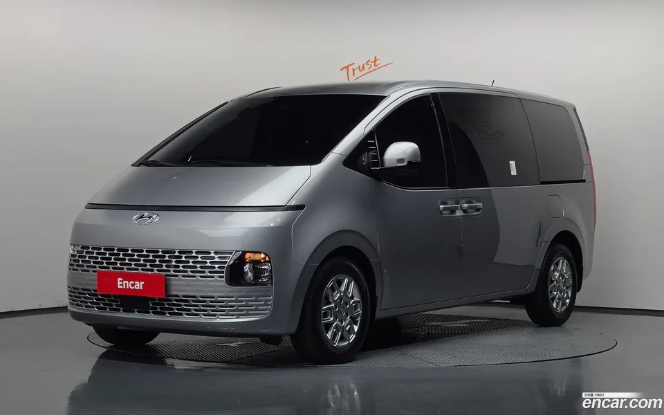 Hyundai Staria 2023