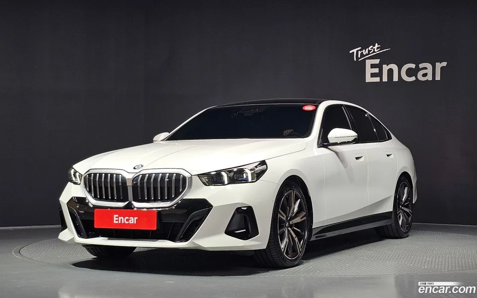 BMW 5 Series 2025