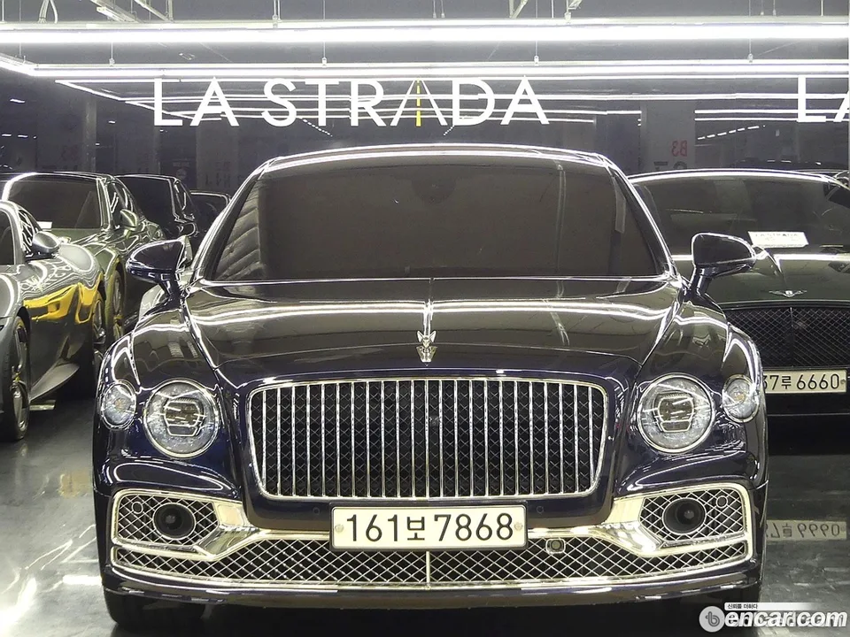 Bentley Flying Spur 2023