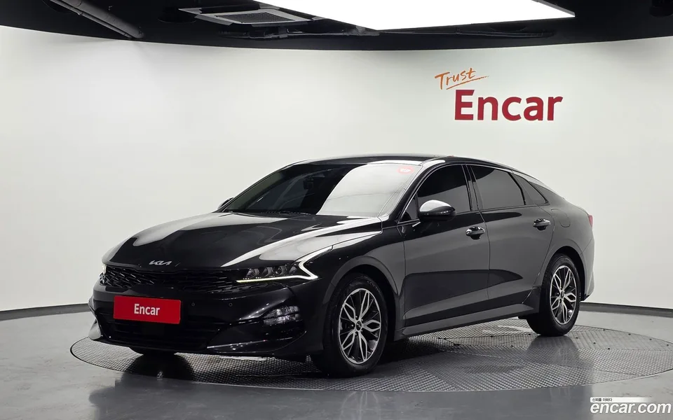 Kia K5 2023