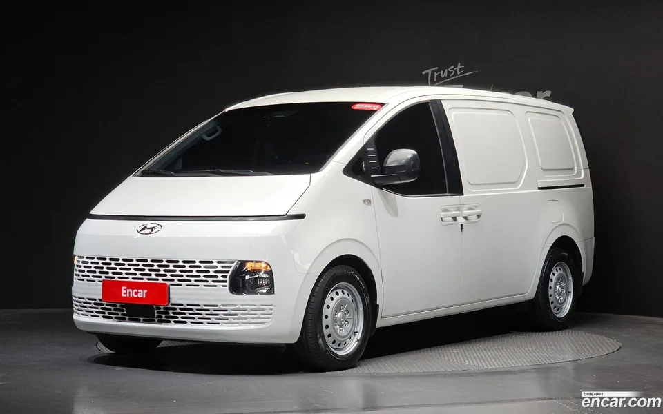 Hyundai Staria 2022
