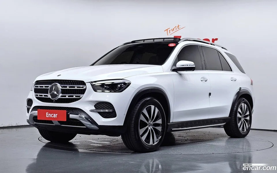 Mercedes-Benz GLE-Class 2025